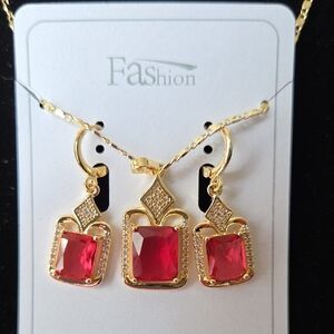 Elegant Gold and Red Jewelry Set